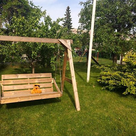 Uusallika Puhkemaja Хаапсалу Екстериор снимка
